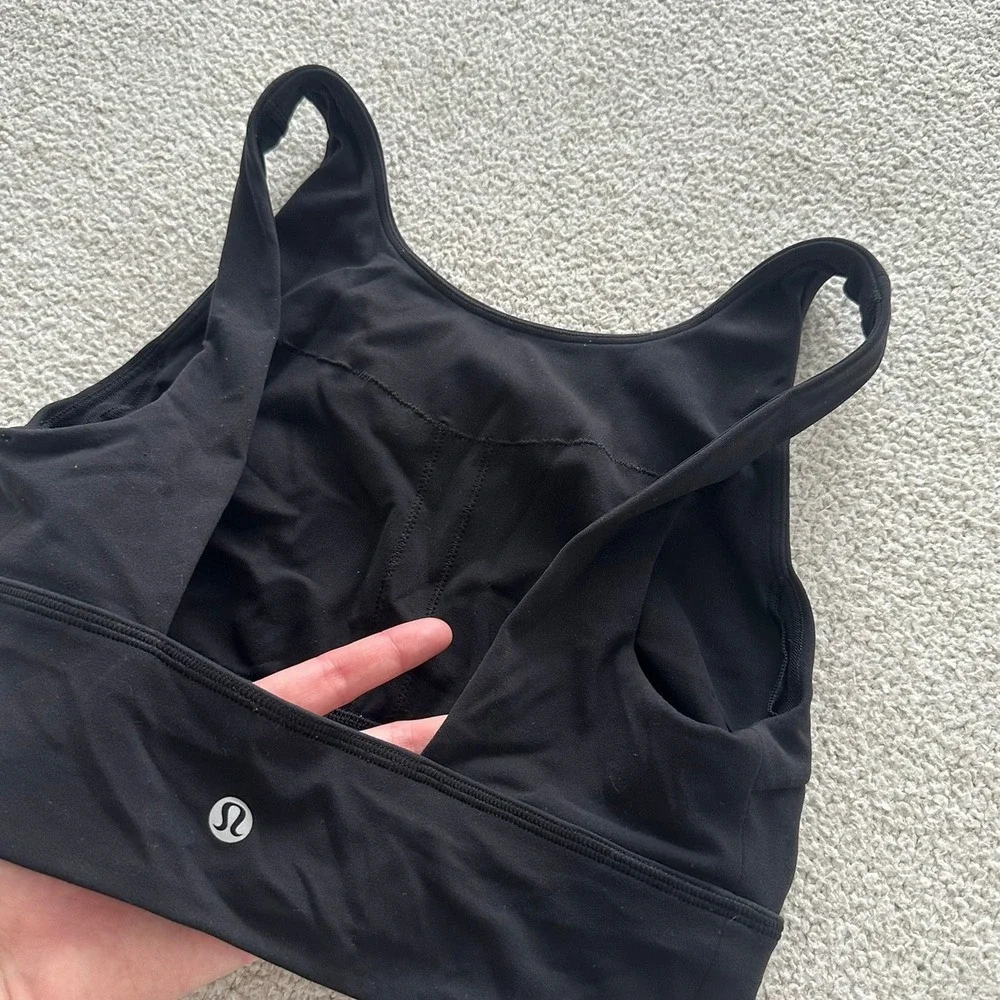 lululemon Align High-Neck Bra size 8 in Black